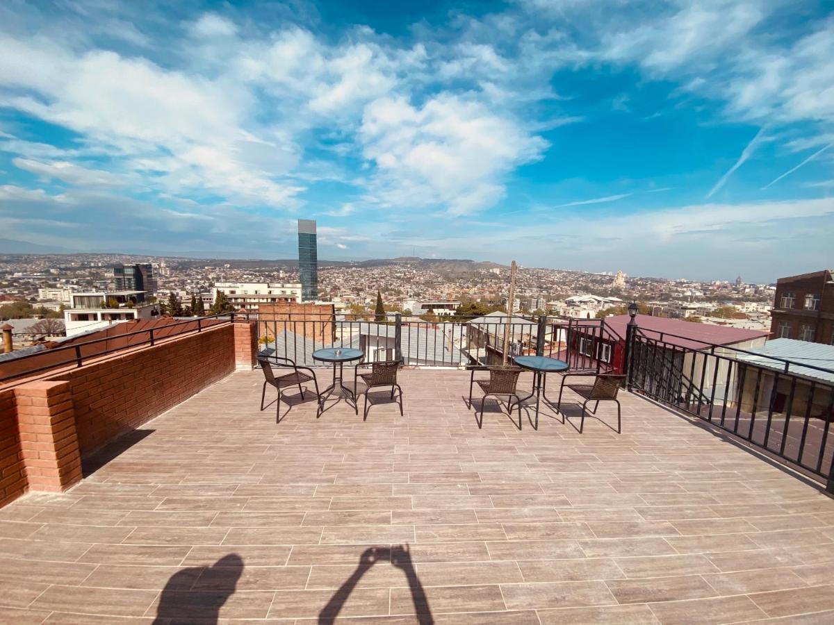 9 Borbalo Street Apartment With Terrace Tbilisi Ngoại thất bức ảnh